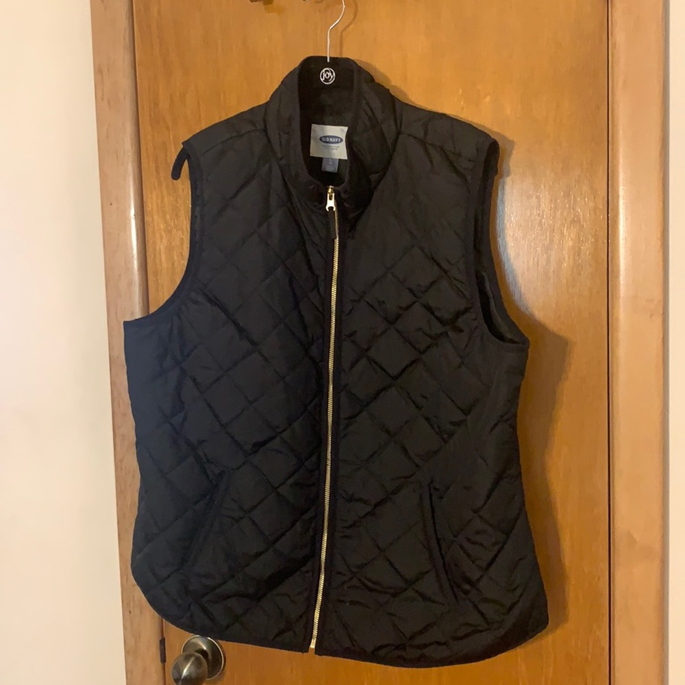 Old Navy Quilted Vest